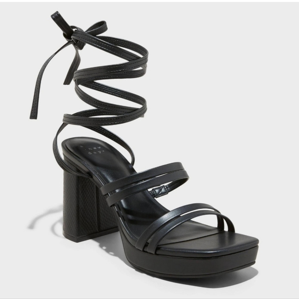 A NEW DAY Brittany Platform Lace Up Heels Black 3.5"